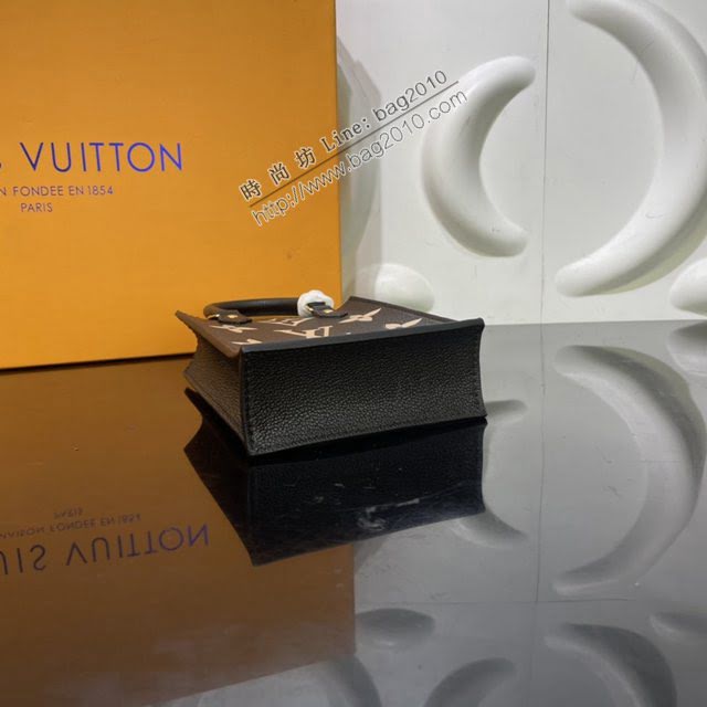 LOUIS VUITTON專櫃新款包包 路易威登Petit Sac Plat手袋 LV字母手提肩背斜挎女手機包 M80449  ydh4034